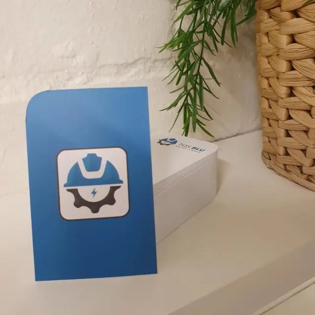 How good are these business cards?! 

✅️ simple
✅️ effective
✅️ memorable
✅️ personal
✅️ professional

#business 
#businesscards
#printer
#printernearme